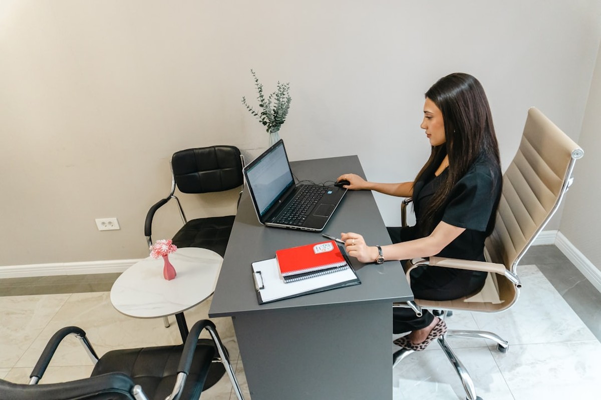 Exquisite Software Contact Team